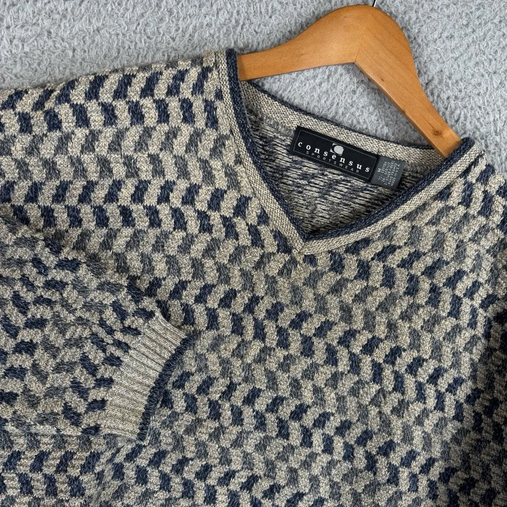 Vintage 90s Sweater Mens Medium 3D Knit V Neck Geometric Made USA‎